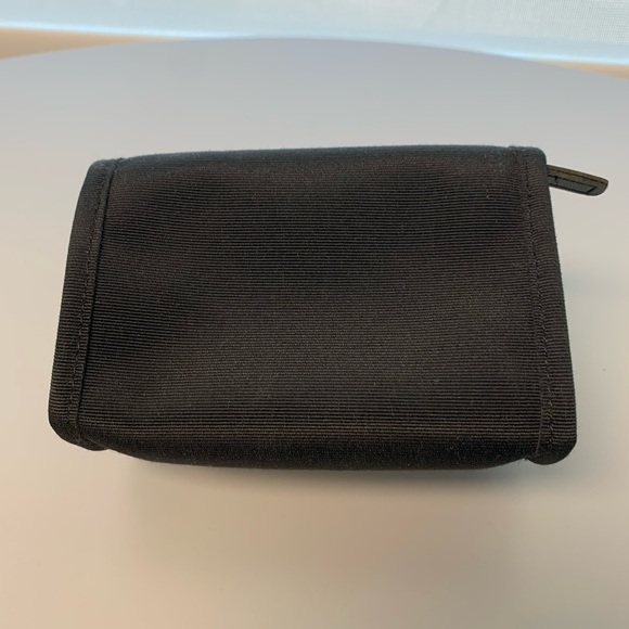 Burberry EUC make-up bag with mirror - Picture 2 of 11